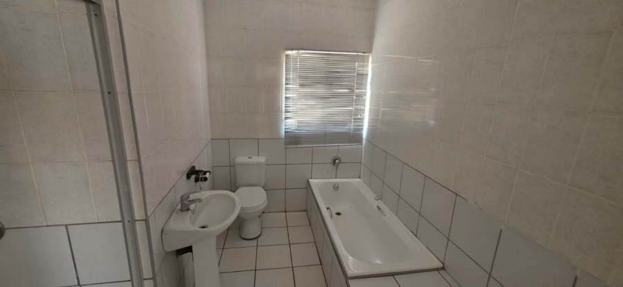 4 Bedroom Property for Sale in Oudorp North West